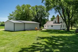 10341 E Creek Rd, Clinton, WI 53525 - Photo 35