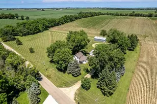 10341 E Creek Rd, Clinton, WI 53525 - Photo 43