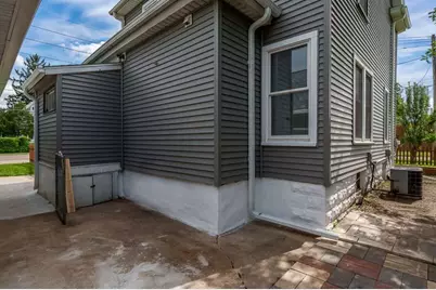 948 Harrison Avenue, Beloit, WI 53511 - Photo 35