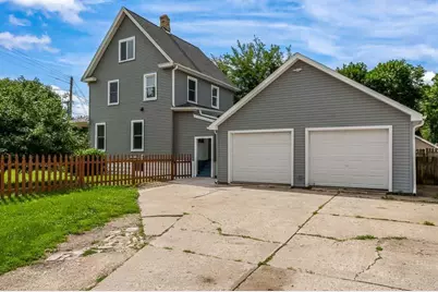 948 Harrison Avenue, Beloit, WI 53511 - Photo 37