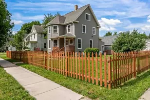 948 Harrison Ave, Beloit, WI 53511 - Photo 3