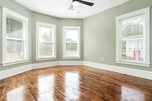 948 Harrison Ave, Beloit, WI 53511 - Photo 5