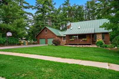 1107 7th Street, Reedsburg, WI 53959 - Photo 1