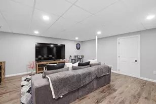 614 McLean Dr, Madison, WI 53718 - Photo 29