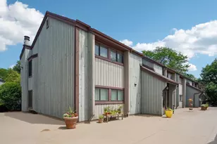 2809 Century Harbor Rd, Middleton, WI 53562 - Photo 5