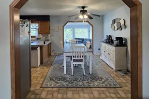 316 E Berlin St, Neshkoro, WI 54960 - Photo 9