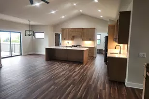 L164 Eileen Ct, Waunakee, WI 53597 - Photo 7