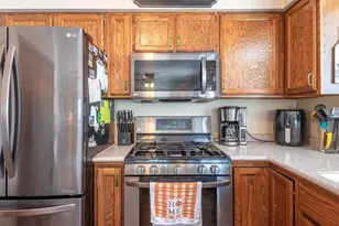 740 E Scott St, Omro, WI 54963 - Photo 13