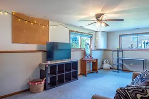 740 E Scott St, Omro, WI 54963 - Photo 39