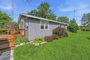 W10300 Sunny Point Rd, Beaver Dam, WI 53916 - Photo 3