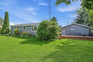 W10300 Sunny Point Rd, Beaver Dam, WI 53916 - Photo 9