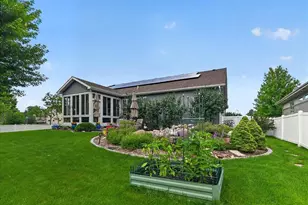 702 Callisto Dr, Madison, WI 53718 - Photo 19