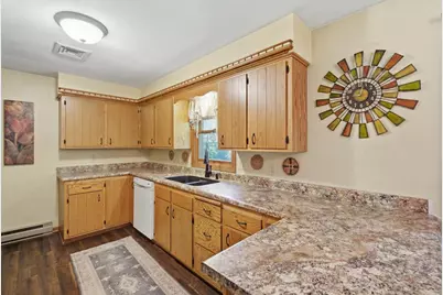 1509 Crystal Lane, Sun Prairie, WI 53590 - Photo 5