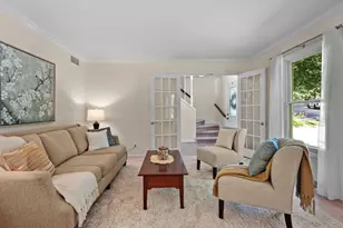 10 Stonecrest Cir, Madison, WI 53717 - Photo 3