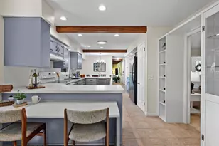 10 Stonecrest Cir, Madison, WI 53717 - Photo 13