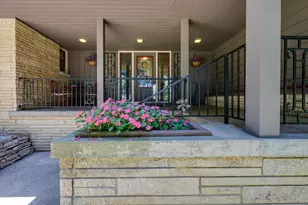713 N Bird St, Sun Prairie, WI 53590 - Photo 87