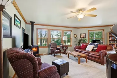 1180 Bloomingfield Drive #304, Whitewater, WI 53190 - Photo 5