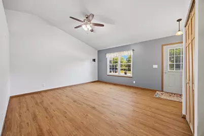 873 Oak Ridge Lane, Genoa City, WI 53128 - Photo 9