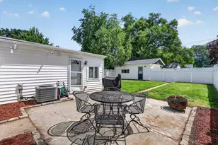 2416 Kellogg Ave, Janesville, WI 53546 - Photo 31