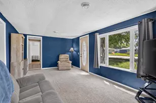 2416 Kellogg Ave, Janesville, WI 53546 - Photo 9