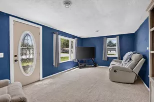 2416 Kellogg Ave, Janesville, WI 53546 - Photo 7