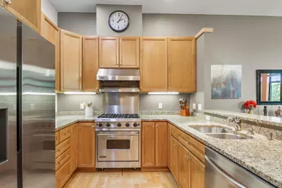 530 W Doty Street #302, Madison, WI 53703 - Photo 5