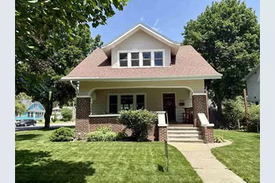 7226 Hubbard Avenue, Middleton, WI 53562 - Photo 1