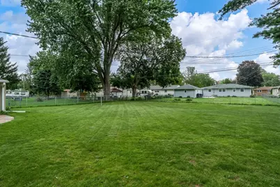 1437 S Chatham Street, Janesville, WI 53546 - Photo 5