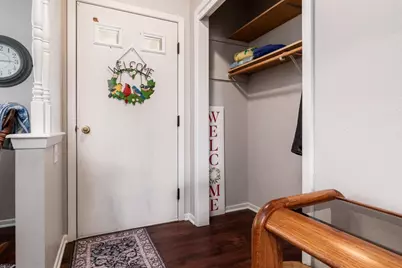1437 S Chatham Street, Janesville, WI 53546 - Photo 9