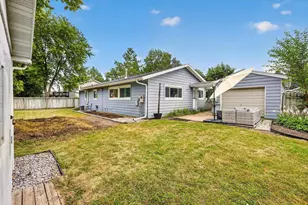 1002 Schumann St, Sun Prairie, WI 53590 - Photo 37