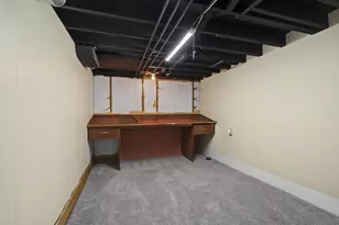 101 Carillon Dr, Madison, WI 53705 - Photo 53