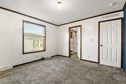 808 Charles Lane, Stoughton, WI 53589 - Photo 17