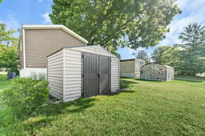 808 Charles Lane, Stoughton, WI 53589 - Photo 31