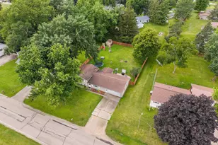 14 Arcade Glen Rd, Ripon, WI 54971 - Photo 5