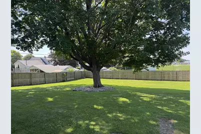2219 Mineral Point Avenue, Janesville, WI 53548 - Photo 23