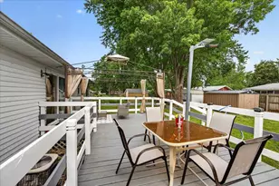 879 E Inman Pkwy, Beloit, WI 53511 - Photo 29