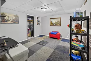879 E Inman Pkwy, Beloit, WI 53511 - Photo 27
