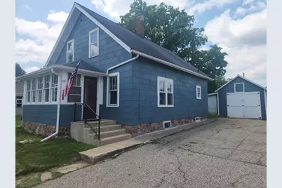 101 S Oak St Street, North Freedom, WI 53951 - Photo 1