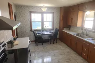101 S Oak St St, North Freedom, WI 53951 - Photo 9