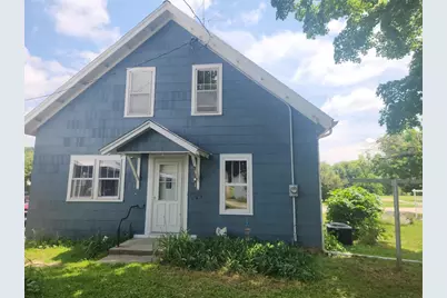 101 S Oak St Street, North Freedom, WI 53951 - Photo 3