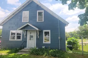 101 S Oak St St, North Freedom, WI 53951 - Photo 3