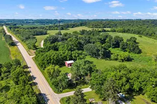 3047 E Station Rd, Verona, WI 53593 - Photo 17