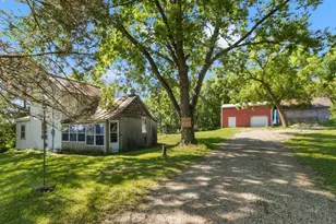 3047 E Station Rd, Verona, WI 53593 - Photo 15