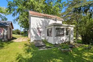 3047 E Station Rd, Verona, WI 53593 - Photo 11