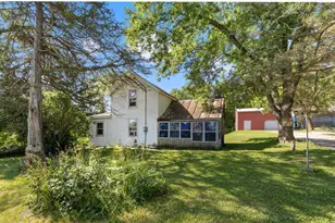 3047 E Station Rd, Verona, WI 53593 - Photo 9