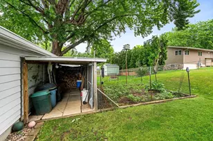 197 Brandon St, Waupun, WI 53963 - Photo 35