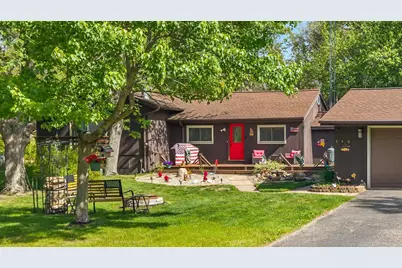 946 Gale Drive, Dell Prairie, WI 53965 - Photo 1
