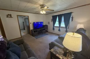 1410 13th Ave, Monroe, WI 53566 - Photo 7