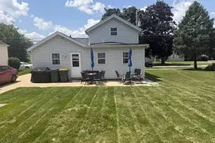 1410 13th Ave, Monroe, WI 53566 - Photo 3