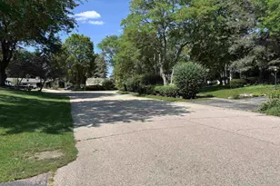 1903 Eastwood Ave, Janesville, WI 53545 - Photo 57